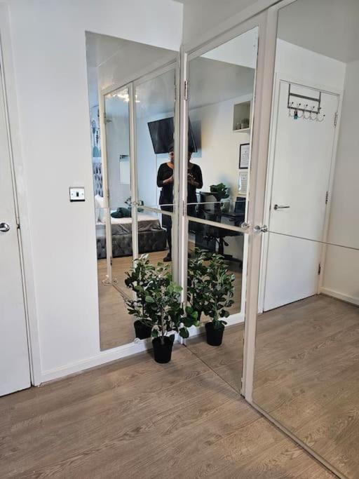 Tottenham Hotspurs Stays At The Gascoigne Suite London Eksteriør billede